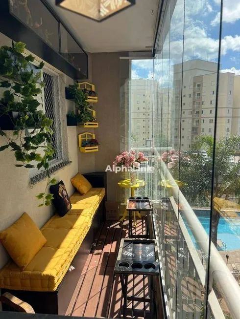 Foto 1 de Apartamento com 3 Quartos à venda, 80m² em Jardim Tupanci, Barueri