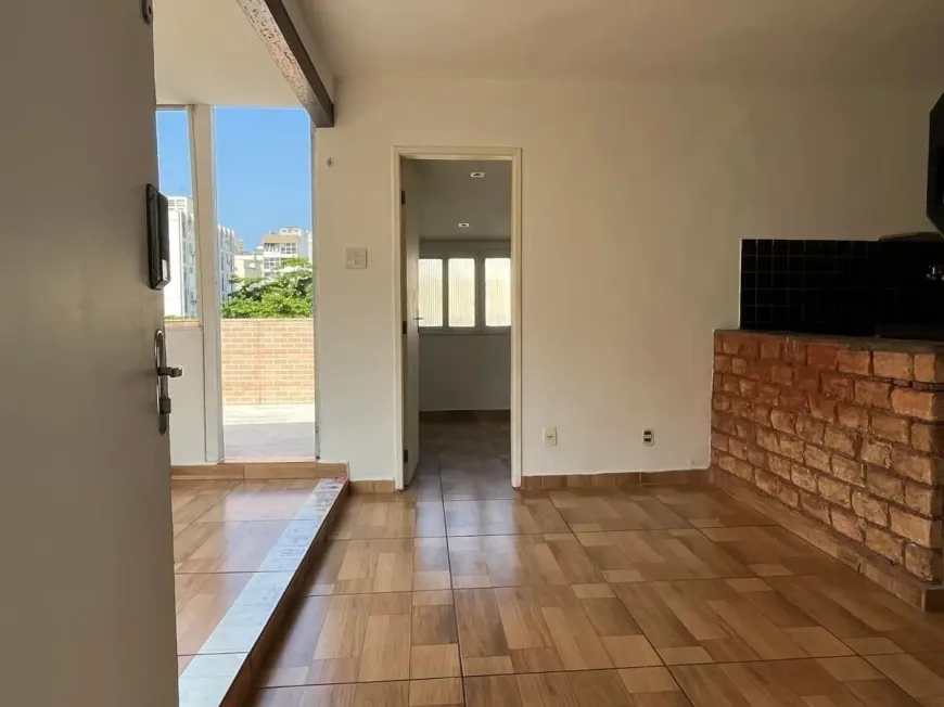 Foto 1 de Apartamento com 1 Quarto para alugar, 55m² em Ipanema, Rio de Janeiro