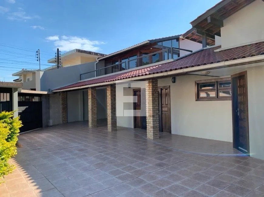 Foto 1 de Casa com 5 Quartos à venda, 450m² em Barra da Lagoa, Florianópolis