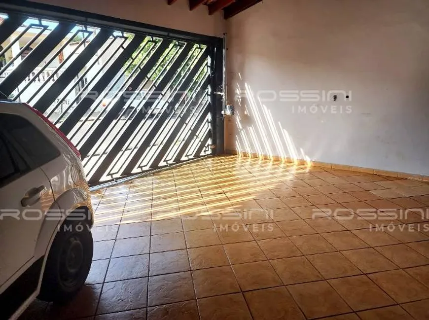 Foto 1 de Casa com 3 Quartos à venda, 213m² em Vila Amélia, Ribeirão Preto