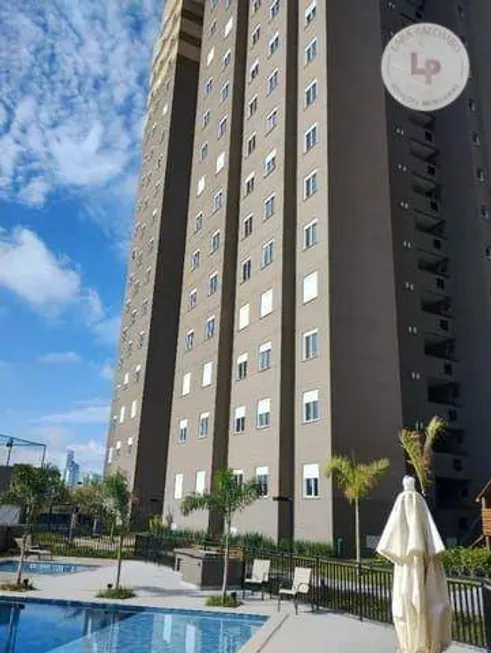 Foto 1 de Apartamento com 2 Quartos à venda, 51m² em Vila Galvao, Jundiaí