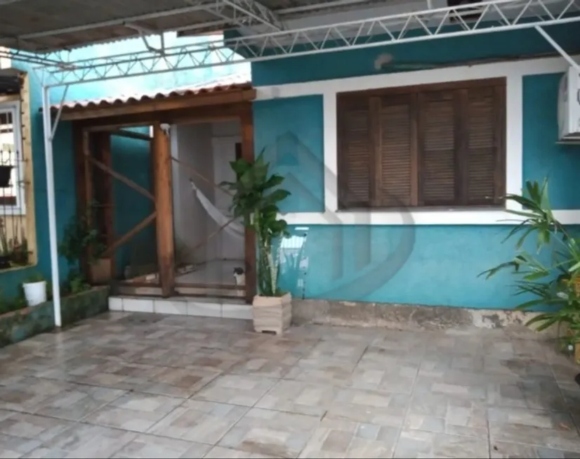 Foto 1 de Casa com 2 Quartos à venda, 119m² em Hípica, Porto Alegre