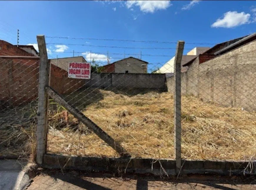 Foto 1 de Lote/Terreno à venda, 300m² em Itamaraty 4 Etapa, Anápolis