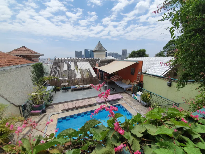 Foto 1 de Casa com 9 Quartos à venda, 400m² em Santa Teresa, Rio de Janeiro