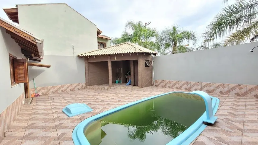 Foto 1 de Casa com 3 Quartos à venda, 130m² em Igara, Canoas