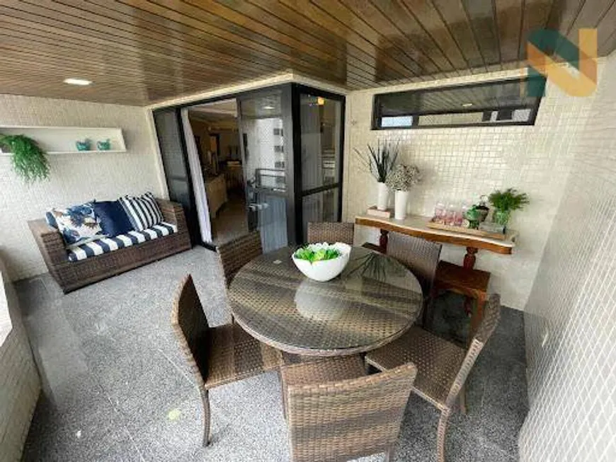 Foto 1 de Apartamento com 3 Quartos à venda, 200m² em Tambaú, João Pessoa