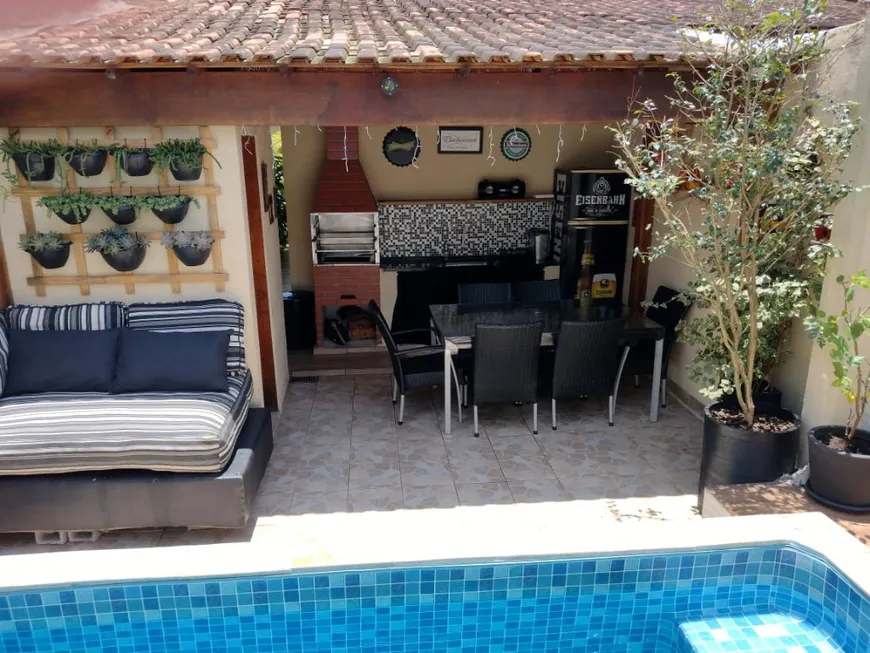 Foto 1 de Casa com 2 Quartos à venda, 80m² em Regina Maria , Mongaguá