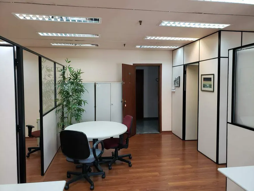 Foto 1 de Sala Comercial para alugar, 82m² em Centro, Ribeirão Preto