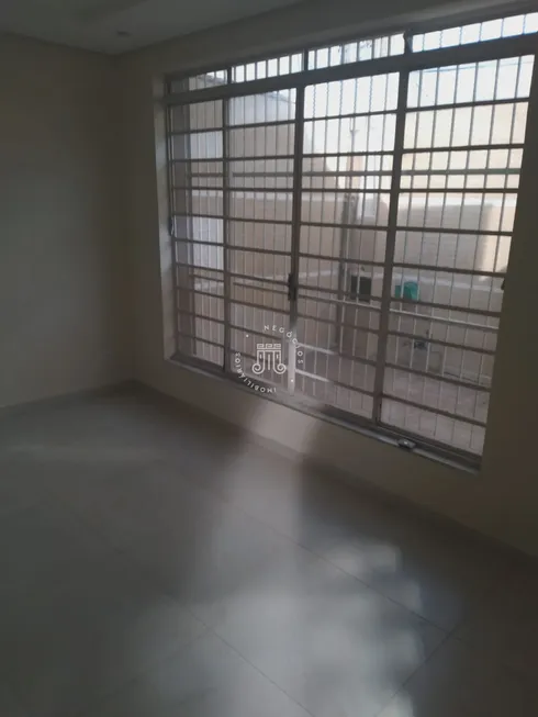 Foto 1 de Casa com 2 Quartos à venda, 95m² em Vila Della Piazza, Jundiaí