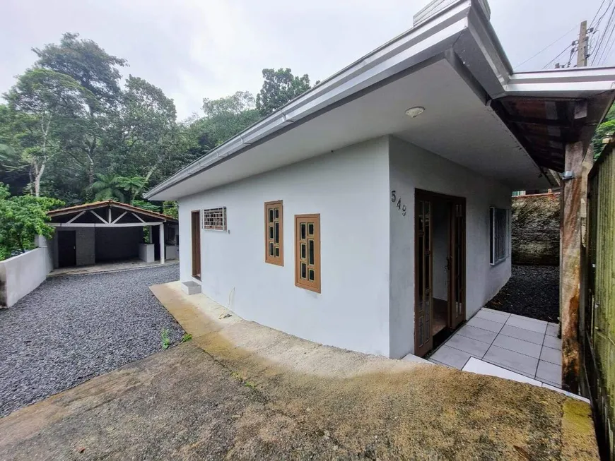 Foto 1 de Casa com 3 Quartos à venda, 88m² em Czerniewicz, Jaraguá do Sul