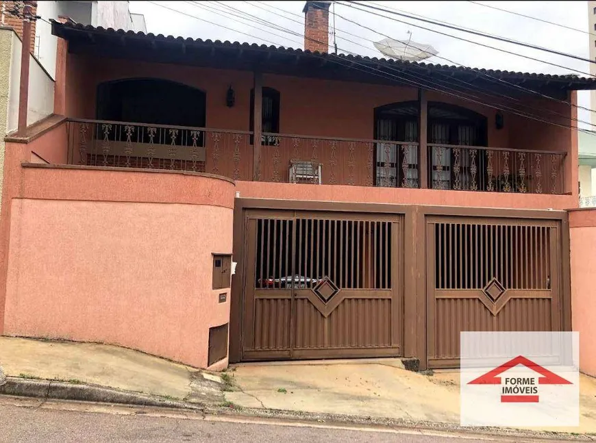 Foto 1 de Casa com 3 Quartos à venda, 198m² em Vila Arens, Jundiaí