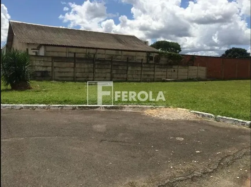 Foto 1 de Lote/Terreno à venda, 781m² em Setor Sul, Gama