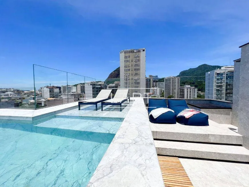 Foto 1 de Cobertura com 3 Quartos para venda ou aluguel, 250m² em Leblon, Rio de Janeiro