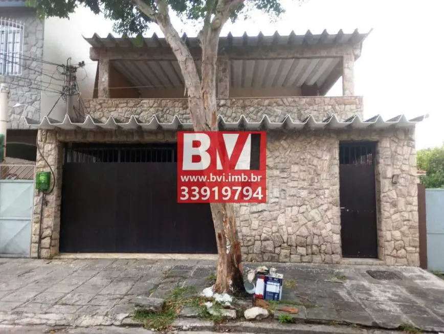 Foto 1 de Casa com 3 Quartos à venda, 140m² em Vista Alegre, Rio de Janeiro