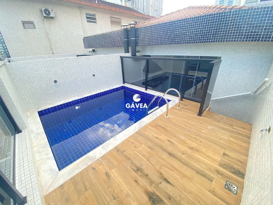 Foto 1 de Casa com 3 Quartos à venda, 156m² em Embaré, Santos
