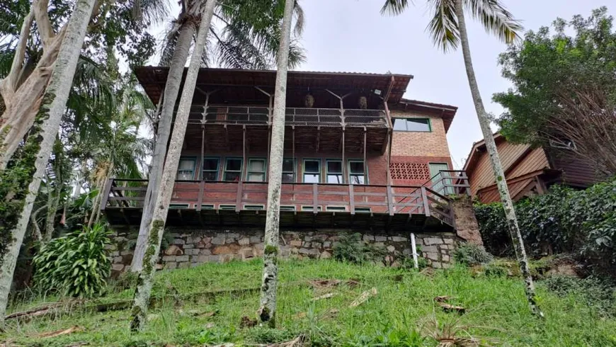 Foto 1 de Casa com 4 Quartos à venda, 133m² em Lagoa da Conceição, Florianópolis