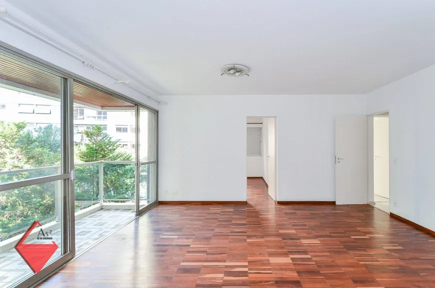 Foto 1 de Apartamento com 3 Quartos à venda, 114m² em Higienópolis, São Paulo
