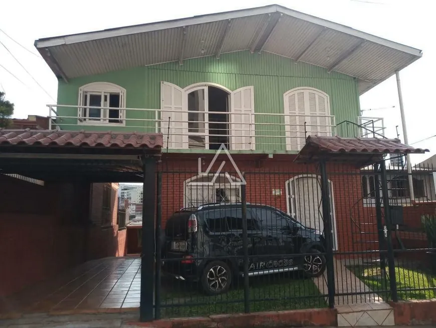 Foto 1 de Casa com 4 Quartos à venda, 204m² em Vila Rodrigues, Passo Fundo