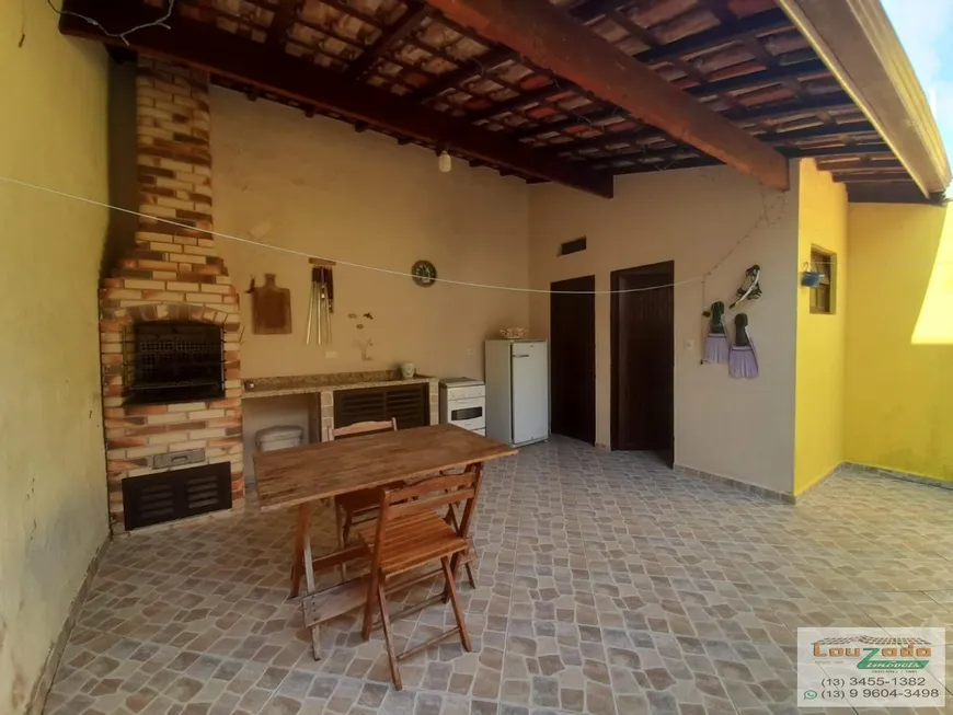 Foto 1 de Casa com 2 Quartos à venda, 180m² em Stella Maris, Peruíbe