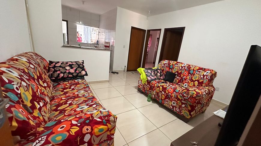 Apartamento na Quadra 16, 1, Camping Clube em Águas Lindas de Goiás, por R$  17.500 - Viva Real