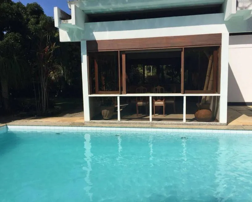 Foto 1 de Casa com 4 Quartos à venda, 400m² em Itacoatiara, Niterói