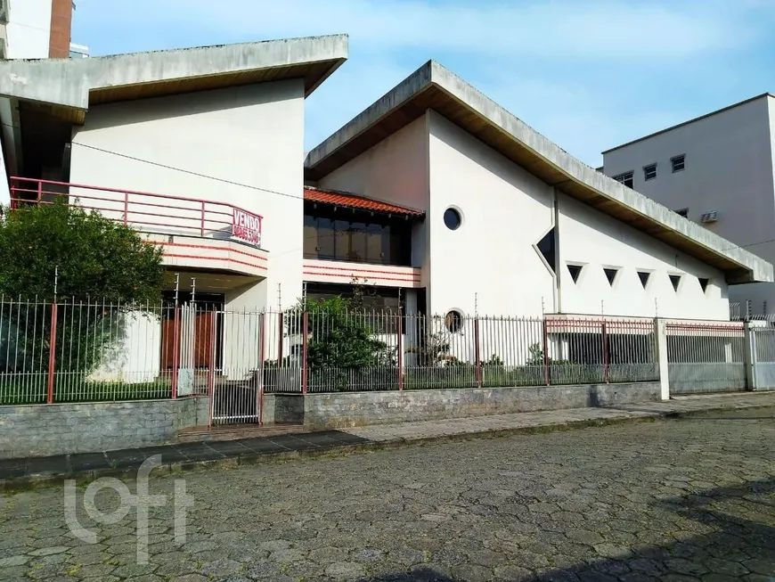 Foto 1 de Casa com 4 Quartos à venda, 660m² em Jardim Atlântico, Florianópolis