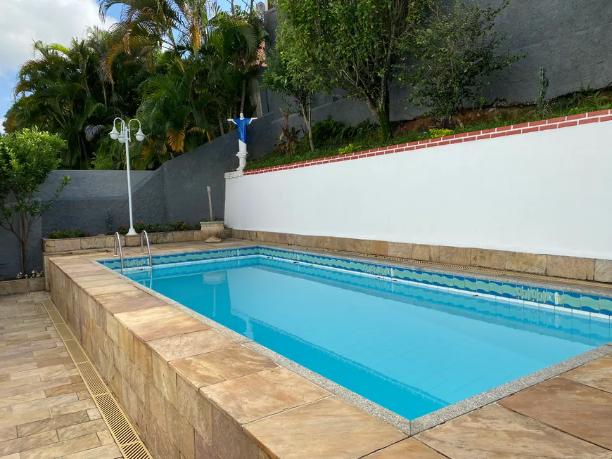 Foto 1 de Casa de Condomínio com 5 Quartos à venda, 220m² em Freguesia- Jacarepaguá, Rio de Janeiro