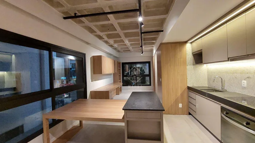 Foto 1 de Apartamento com 1 Quarto para alugar, 72m² em Savassi, Belo Horizonte