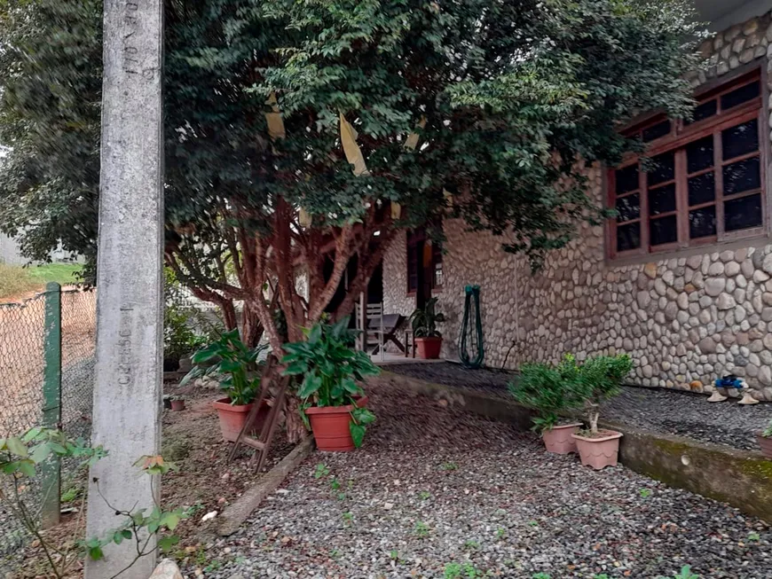 Foto 1 de Casa com 2 Quartos à venda, 96m² em Dom Joaquim, Brusque