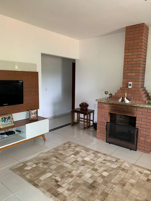 Foto 1 de Casa com 3 Quartos à venda, 160m² em Zona Rural, Domingos Martins