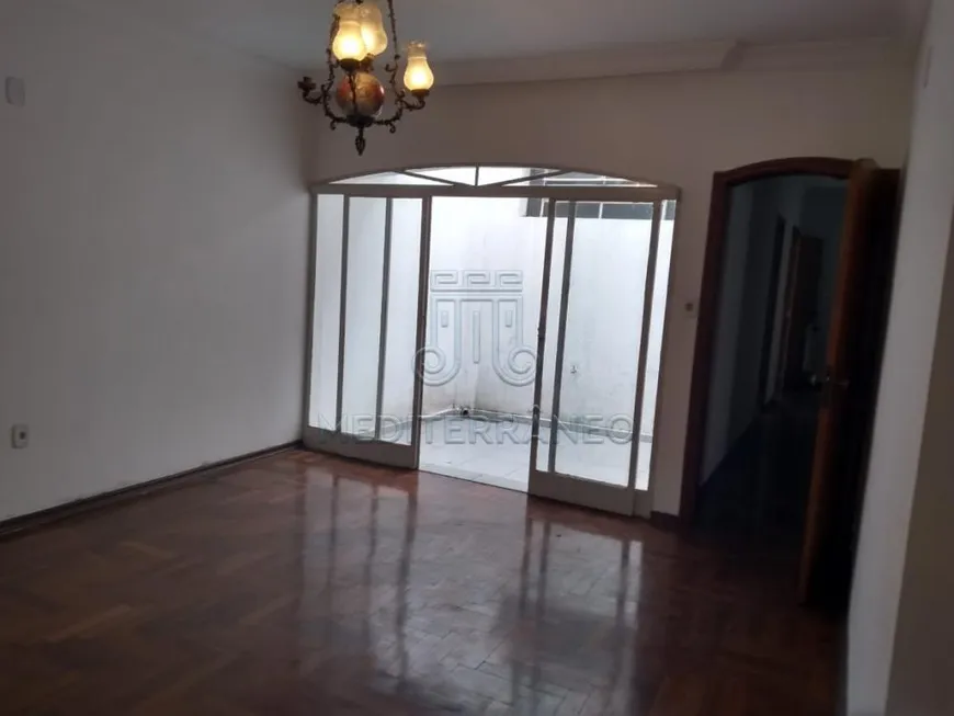 Foto 1 de Casa com 3 Quartos à venda, 203m² em Jardim Messina, Jundiaí