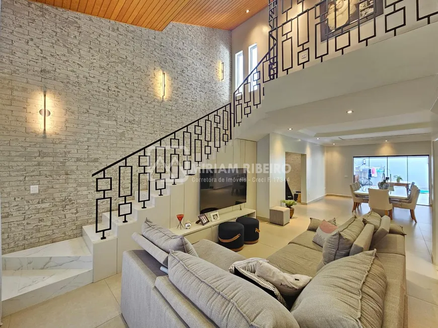 Foto 1 de Casa de Condomínio com 3 Quartos à venda, 250m² em Condomínio Vale do Arvoredo, Londrina