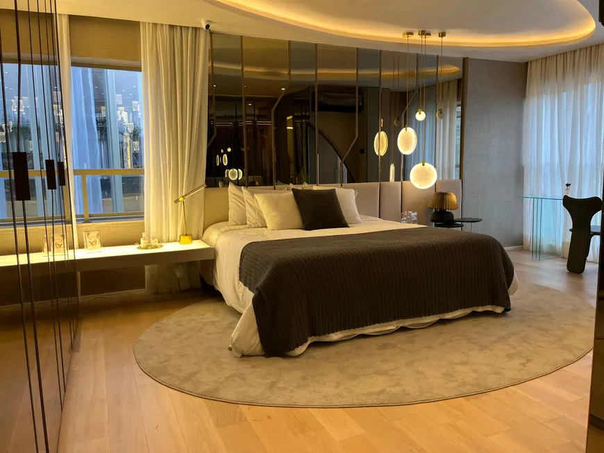 Foto 1 de Apartamento com 3 Quartos à venda, 141m² em Brooklin, São Paulo