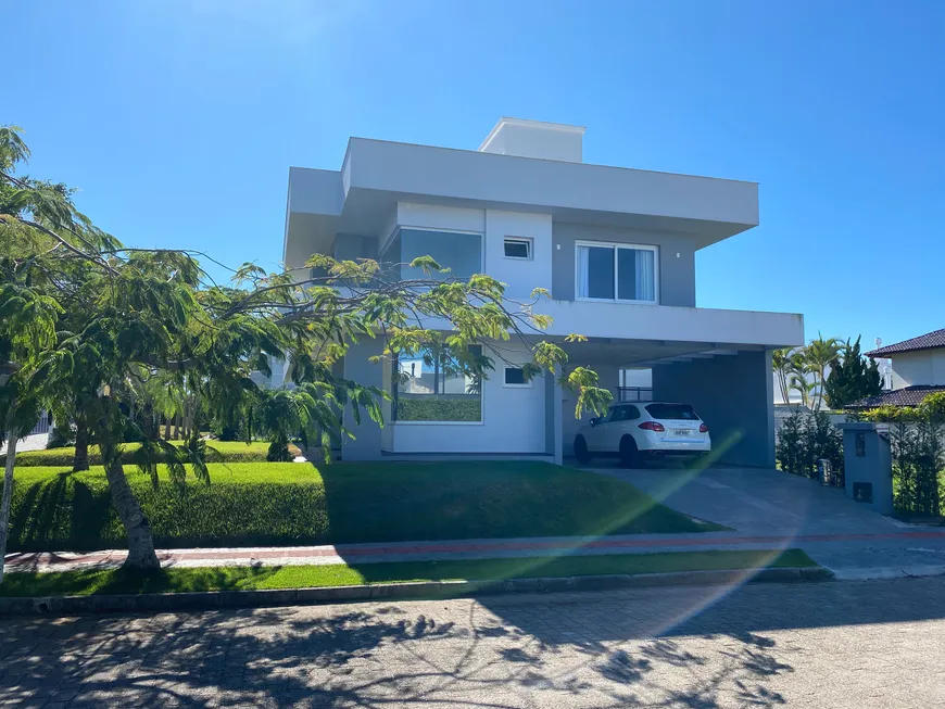 Foto 1 de Casa com 6 Quartos para venda ou aluguel, 450m² em Jurerê Internacional, Florianópolis