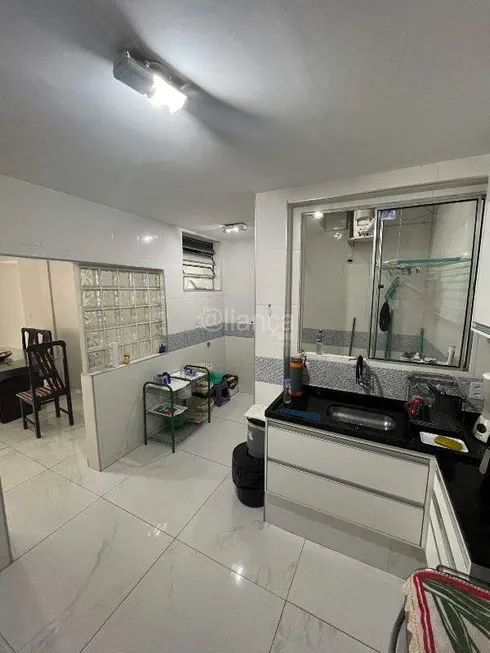 Foto 1 de Apartamento com 3 Quartos para alugar, 110m² em Praia da Costa, Vila Velha