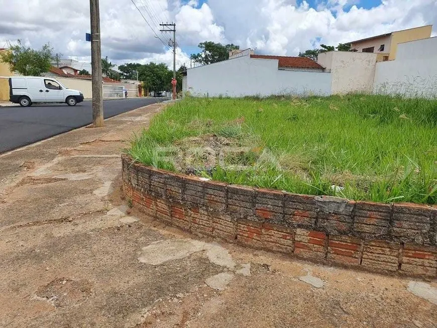 Foto 1 de Lote/Terreno à venda, 299m² em Jardim Bandeirantes, São Carlos