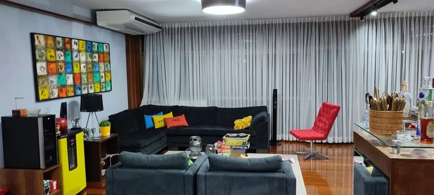 Foto 1 de Apartamento com 5 Quartos à venda, 300m² em Tijuca, Rio de Janeiro