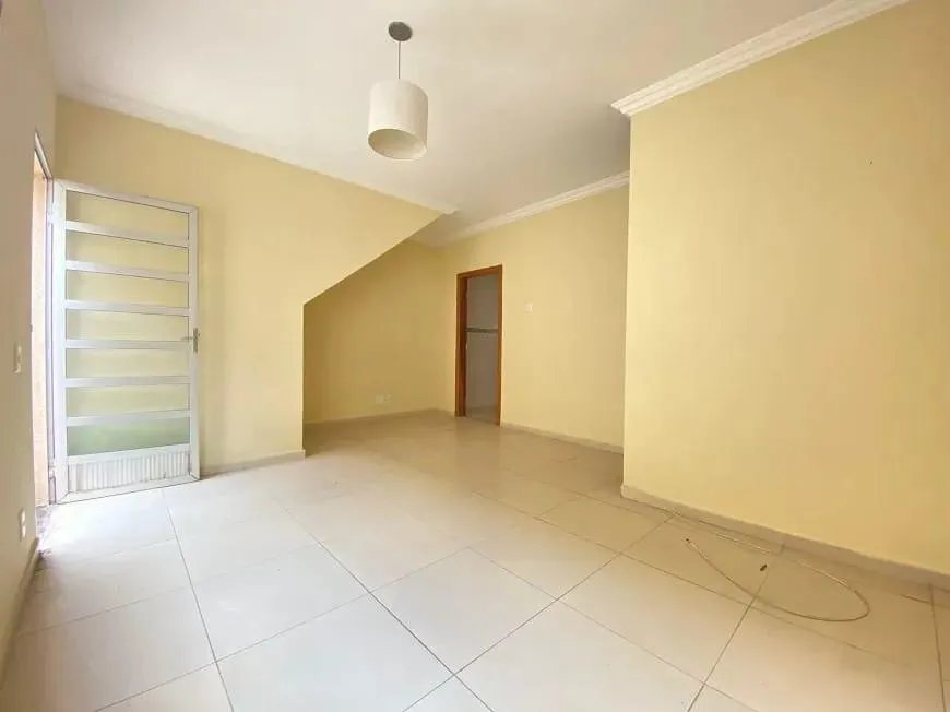 Foto 1 de Apartamento com 3 Quartos à venda, 80m² em São João Batista, Belo Horizonte