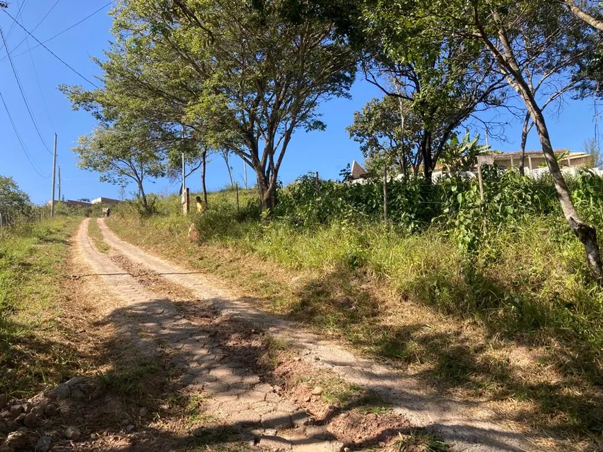 Foto 1 de Lote/Terreno à venda, 600m² em Pedra Branca, São Joaquim de Bicas