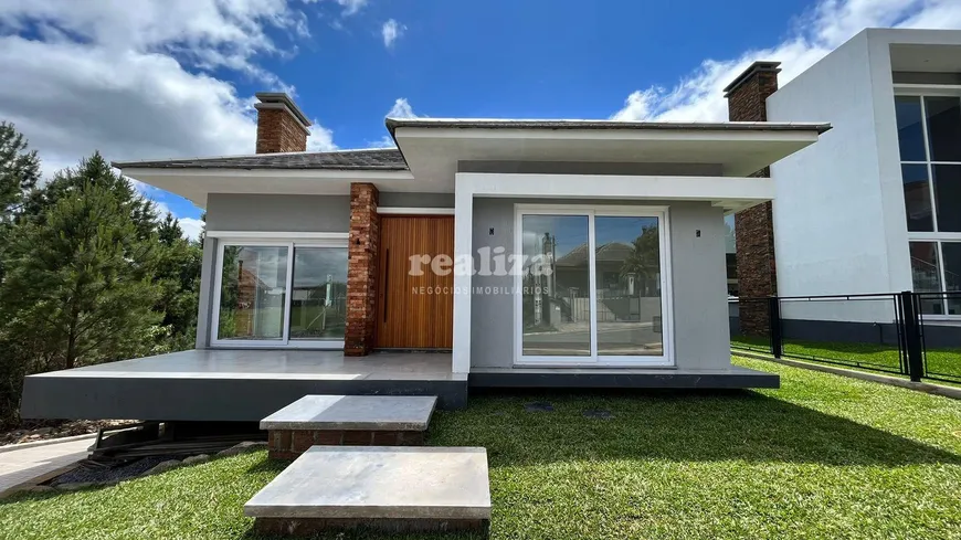 Foto 1 de Casa com 3 Quartos à venda, 233m² em Mato Queimado, Gramado