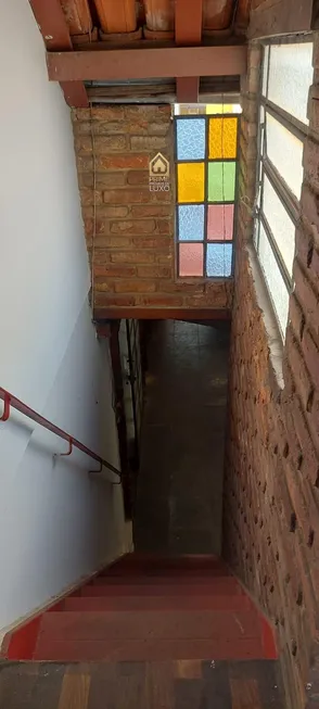 Foto 1 de Casa com 8 Quartos à venda, 374m² em Pompéia, Belo Horizonte