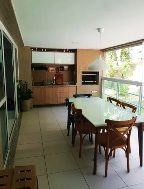 Foto 1 de Apartamento com 3 Quartos à venda, 143m² em Barra, Salvador