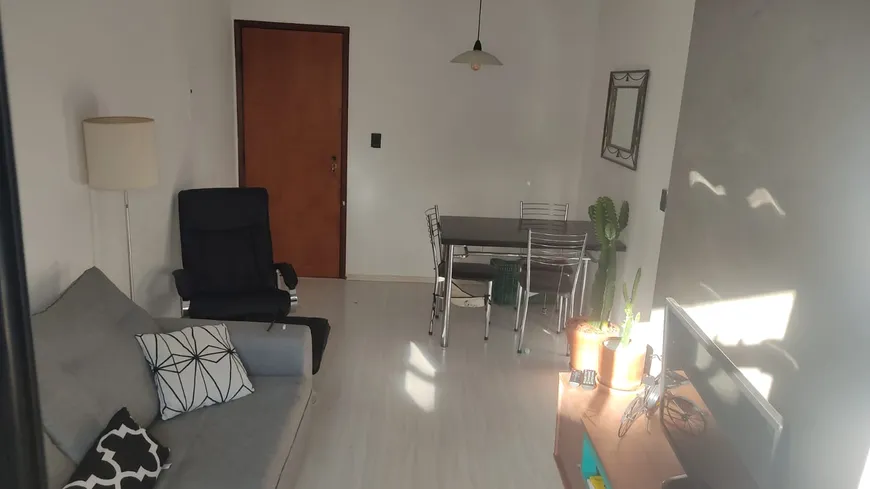 Foto 1 de Apartamento com 2 Quartos à venda, 61m² em Santo Antônio, São Caetano do Sul