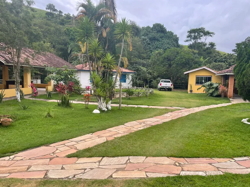 Foto 1 de Fazenda/Sítio com 4 Quartos à venda, 400m² em Jardim Maracaibo, Tremembé