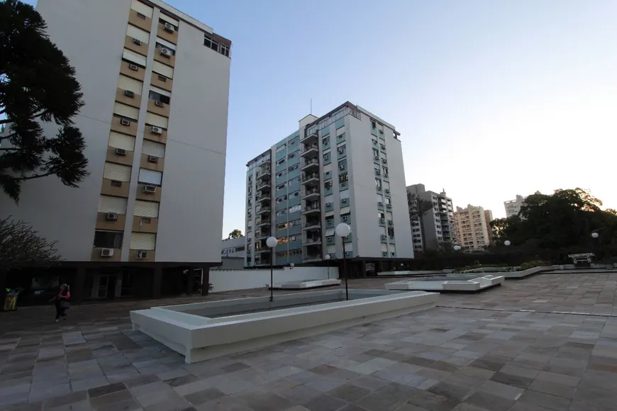 Foto 1 de Apartamento com 3 Quartos à venda, 130m² em Jardim Lindóia, Porto Alegre