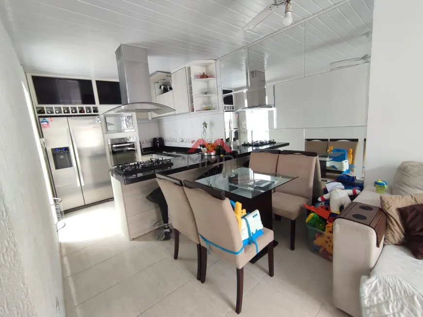 Foto 1 de Casa de Condomínio com 2 Quartos à venda, 43m² em Estados, Fazenda Rio Grande