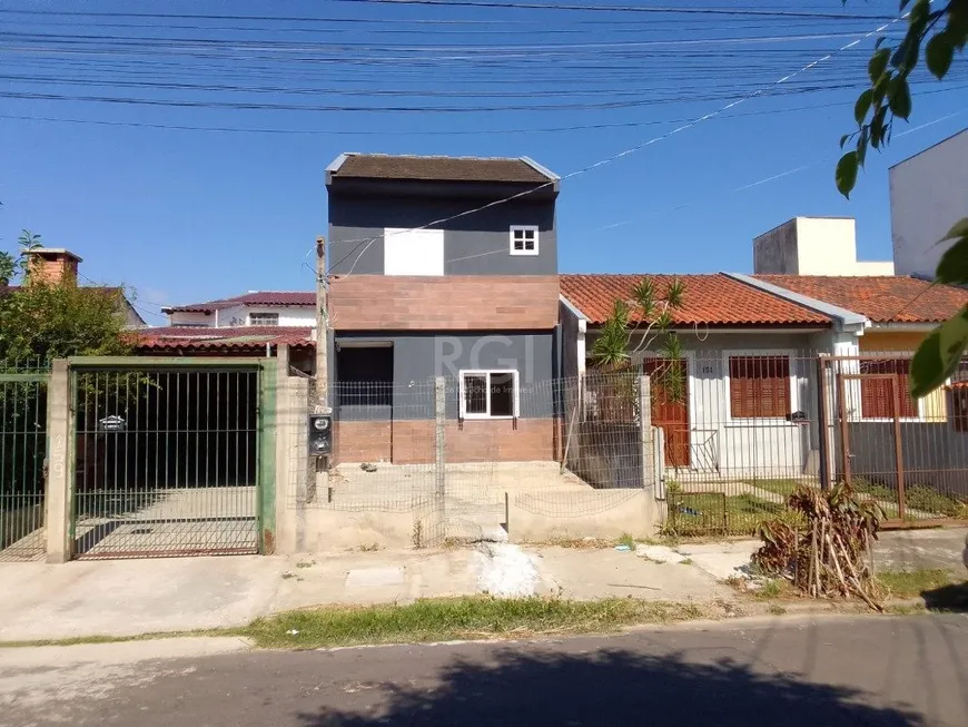 Foto 1 de Sobrado com 3 Quartos à venda, 149m² em Aberta dos Morros, Porto Alegre