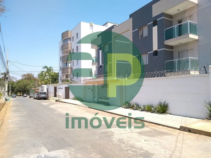 Foto 1 de Apartamento com 3 Quartos à venda, 95m² em Major Prates, Montes Claros