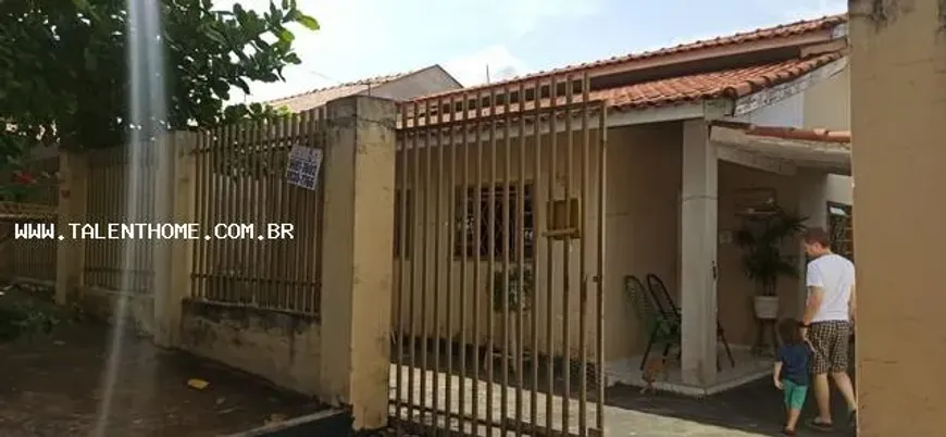 Foto 1 de Casa com 3 Quartos à venda, 250m² em , Ibiporã