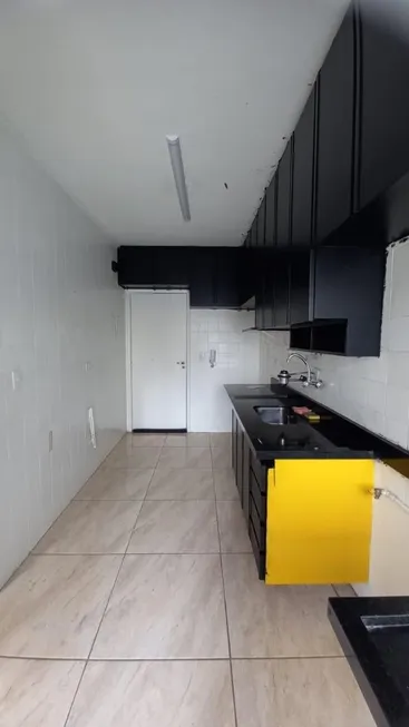 Foto 1 de Apartamento com 2 Quartos à venda, 55m² em Jardim Das Palmas, São Paulo